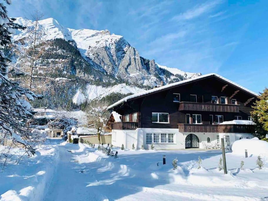 Unique Penthouse With Gallery And Mountain View Kandersteg Exteriér fotografie